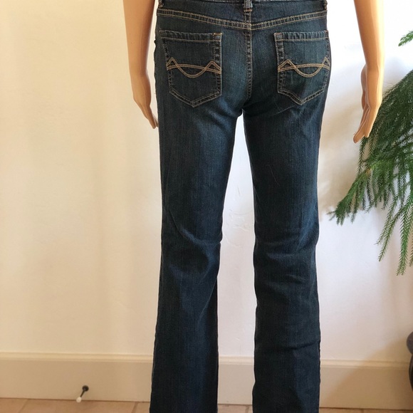 Mossimo Supply Co. size 5, bootcut jeans - Picture 6 of 7